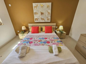 Cozy Apartment 2 bdr 2 bth Terrace near Promenade